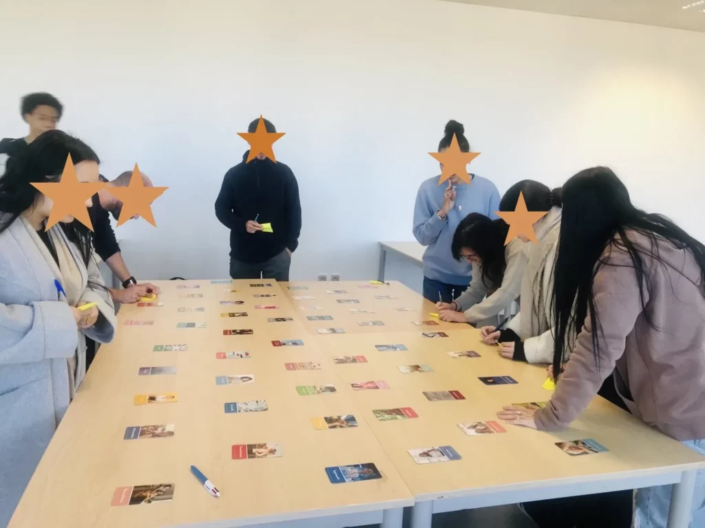 Carine Bordeux | Coach-conseillère en orientation scolaire et professionnelle à Montpellier | Atelier et rencontres | groupe CMA